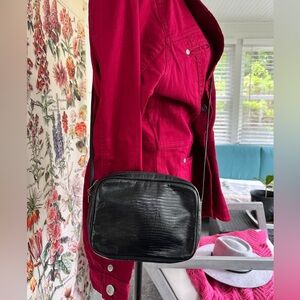 Dame by David Mahler NYC vintage faux snakeskin black crossbody purse.